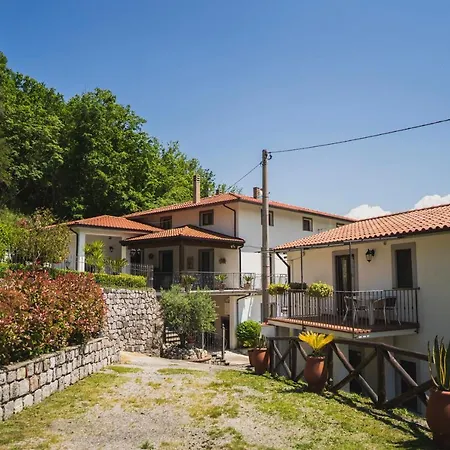Apartment Agriturismo La Valle Degli Ulivi *